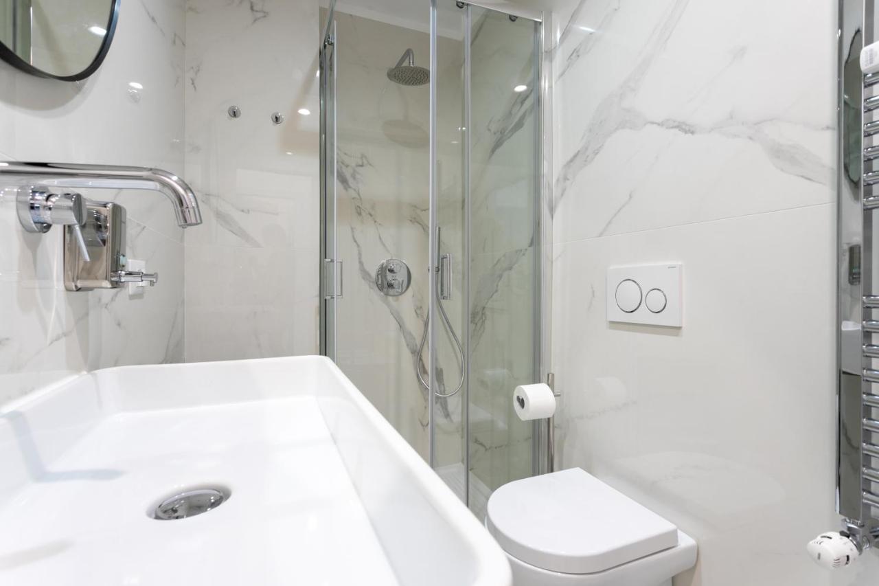 Luna Homes - Bilocale In Mac Mahon มิลาน ภายนอก รูปภาพ